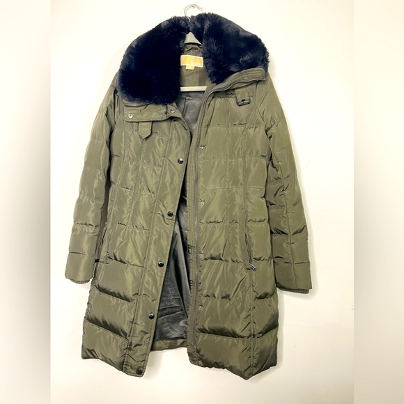MICHAEL Michael Kors Jackets & Blazers - Michael Kors MK Size S Down Puffer Coat Removable Faux Fur Collar Olive Green